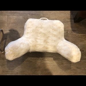 Crystal Faux Fur Backrest